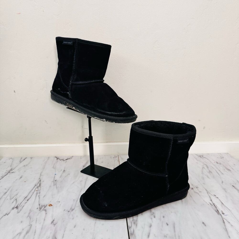 Minnetonka Black Suede Shearling Style Ankle Winter Boots Women’s Size 9